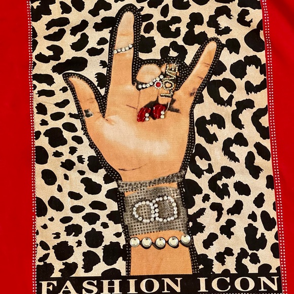 Plus Size Red Vinizbena Shirt - Picture 2 of 2